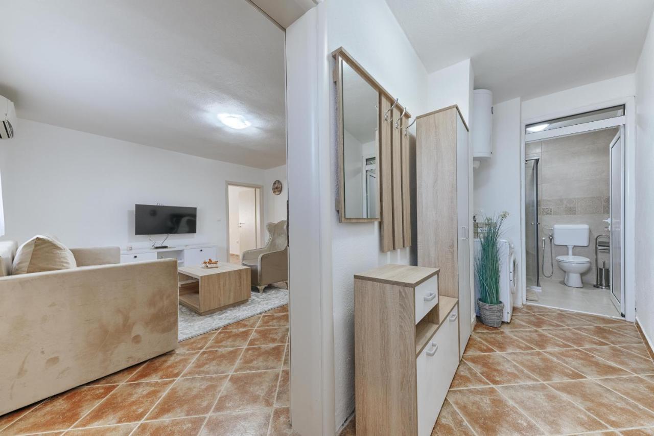 Apartmani Vittoria Bar Eksteriør bilde